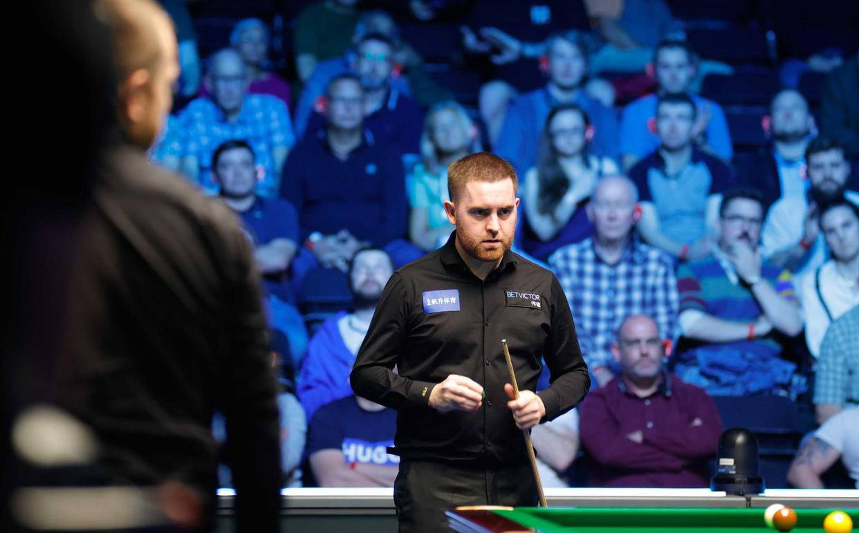 下降至第, 进八强而上, 火箭分列第