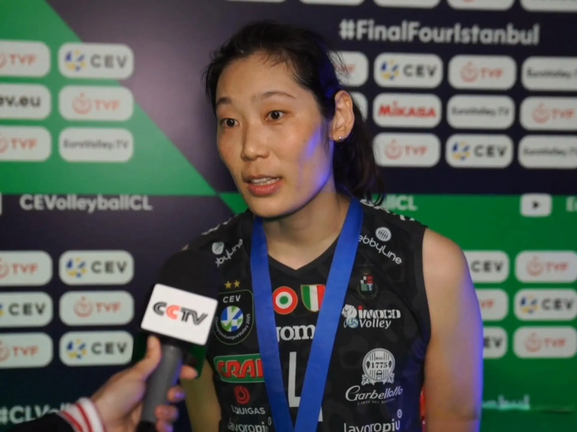 都是, 拦网高度非, 前半个月聚